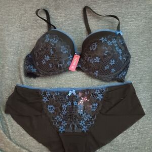 NWT Adore Me Jana Push Up 36D Bra/Medium Hipster Panty Set Black